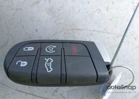 2015 Chrysler 200 Limited из США, поврежденный, VIN 1C3CCCABXFN624698